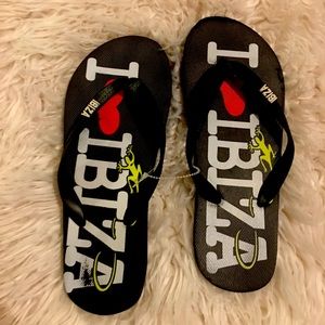 Ibiza women flip flops size 8 💝💕😍